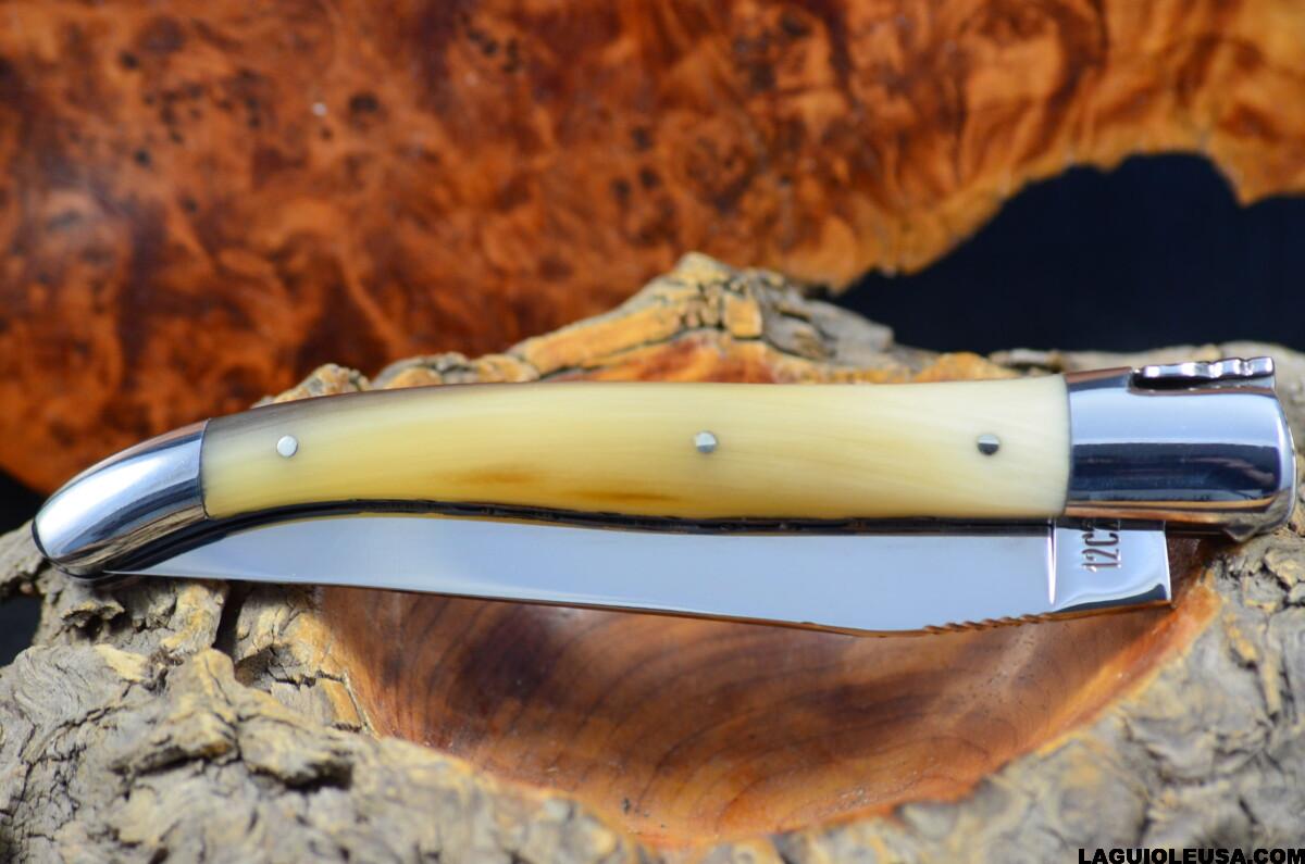 African Zebu Horn Handle, Double-plate, Laguiole en Aubrac Folding knife - Image 4