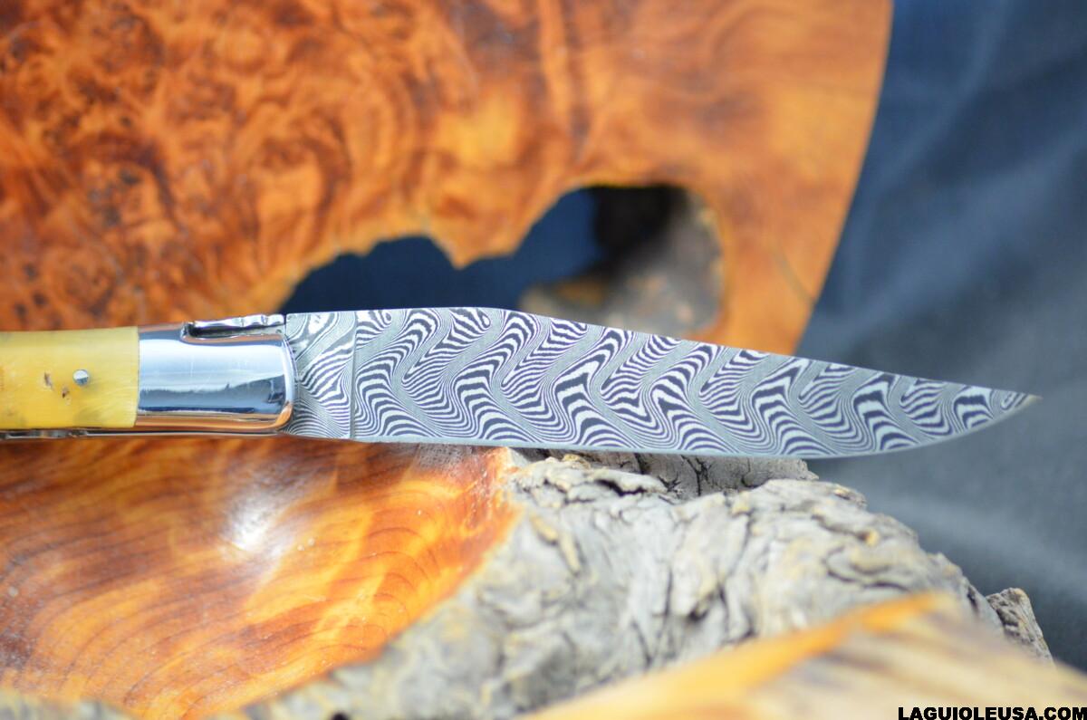 Ram Horn Handle, Double-Plate, Damascus Blade, Laguiole en Aubrac Folding Knife - Image 8