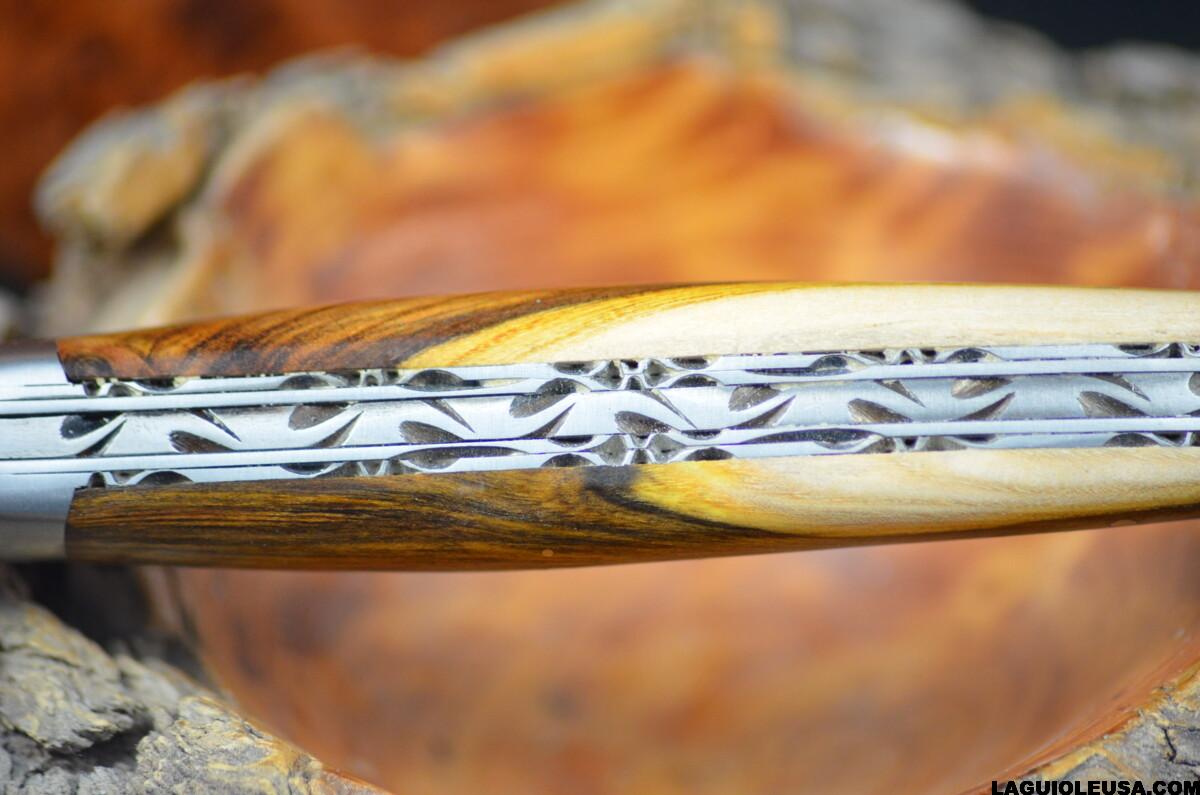 Pistachio Wood Handle, Double-plate, Laguiole en Aubrac Folding knife - Image 9