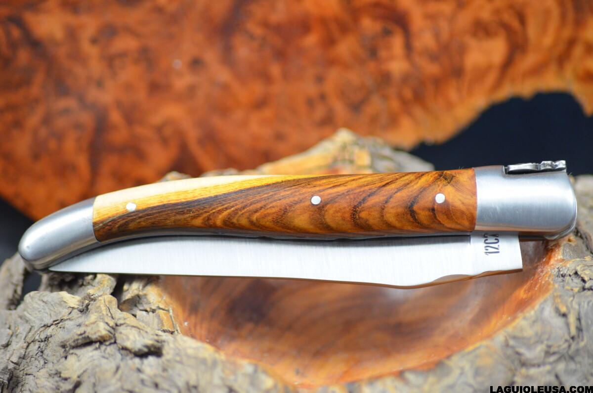 Pistachio Wood Handle, Double-plate, Laguiole en Aubrac Folding knife - Image 4