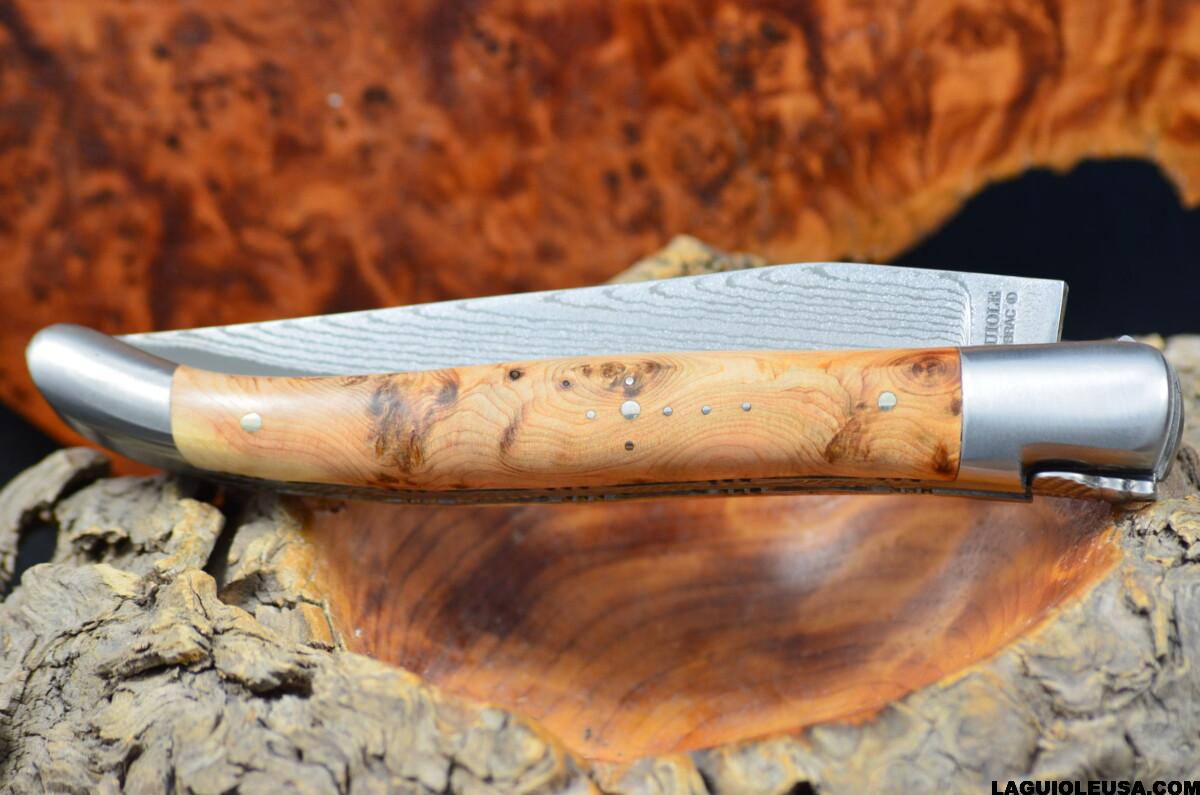 Juniper Wood Handle, Double-plate, Japanese Damascus Blade Laguiole en Aubrac Folding knife - Image 4