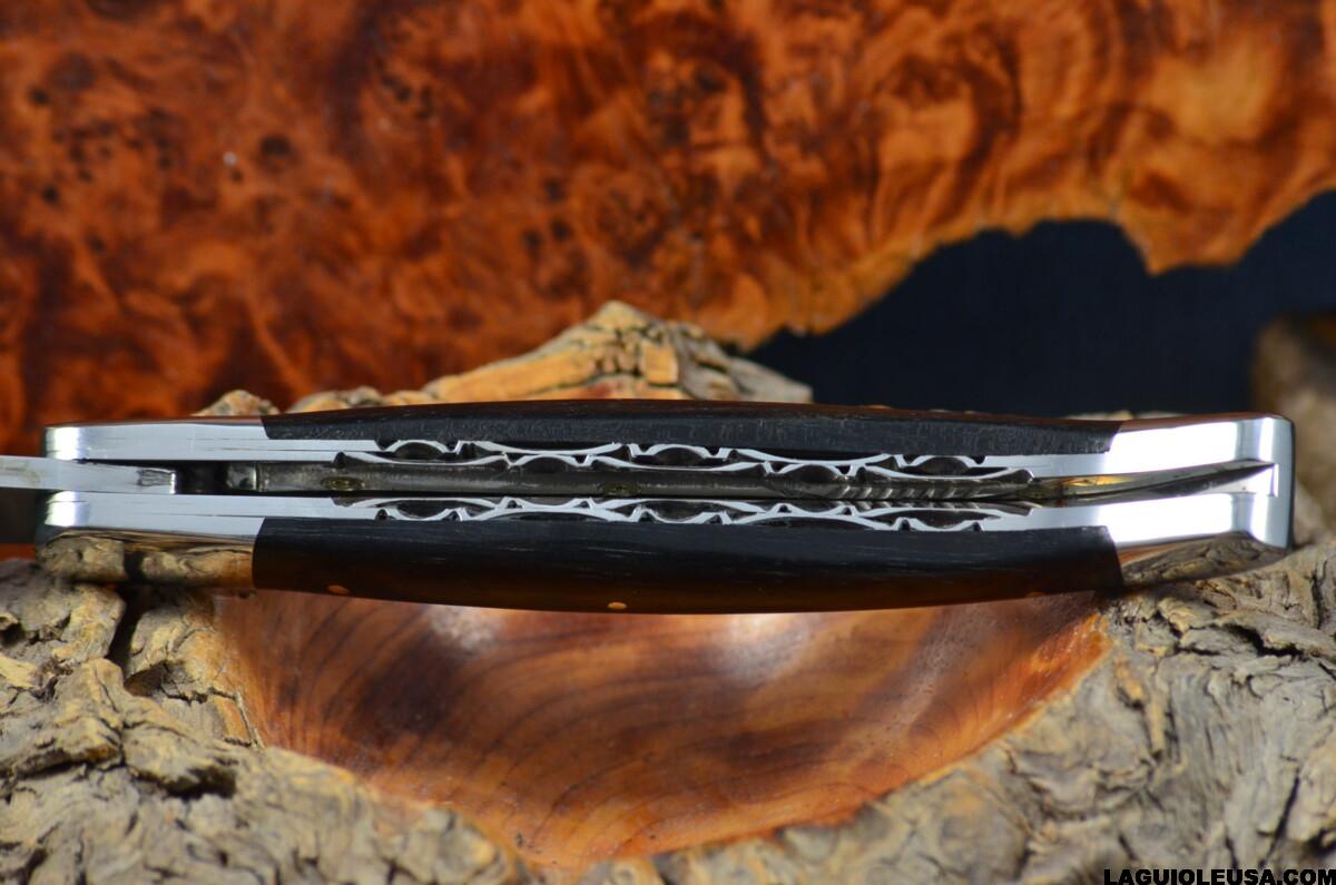 African Ebony Wood Handle, Double-plate, Japanese Damascus Blade Laguiole en Aubrac Folding knife - Image 12