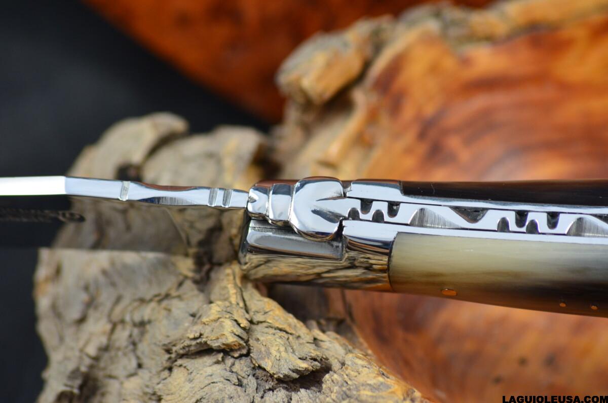 African Zebu Horn Handle, Single-plate, Laguiole en Aubrac Folding knife - Image 8