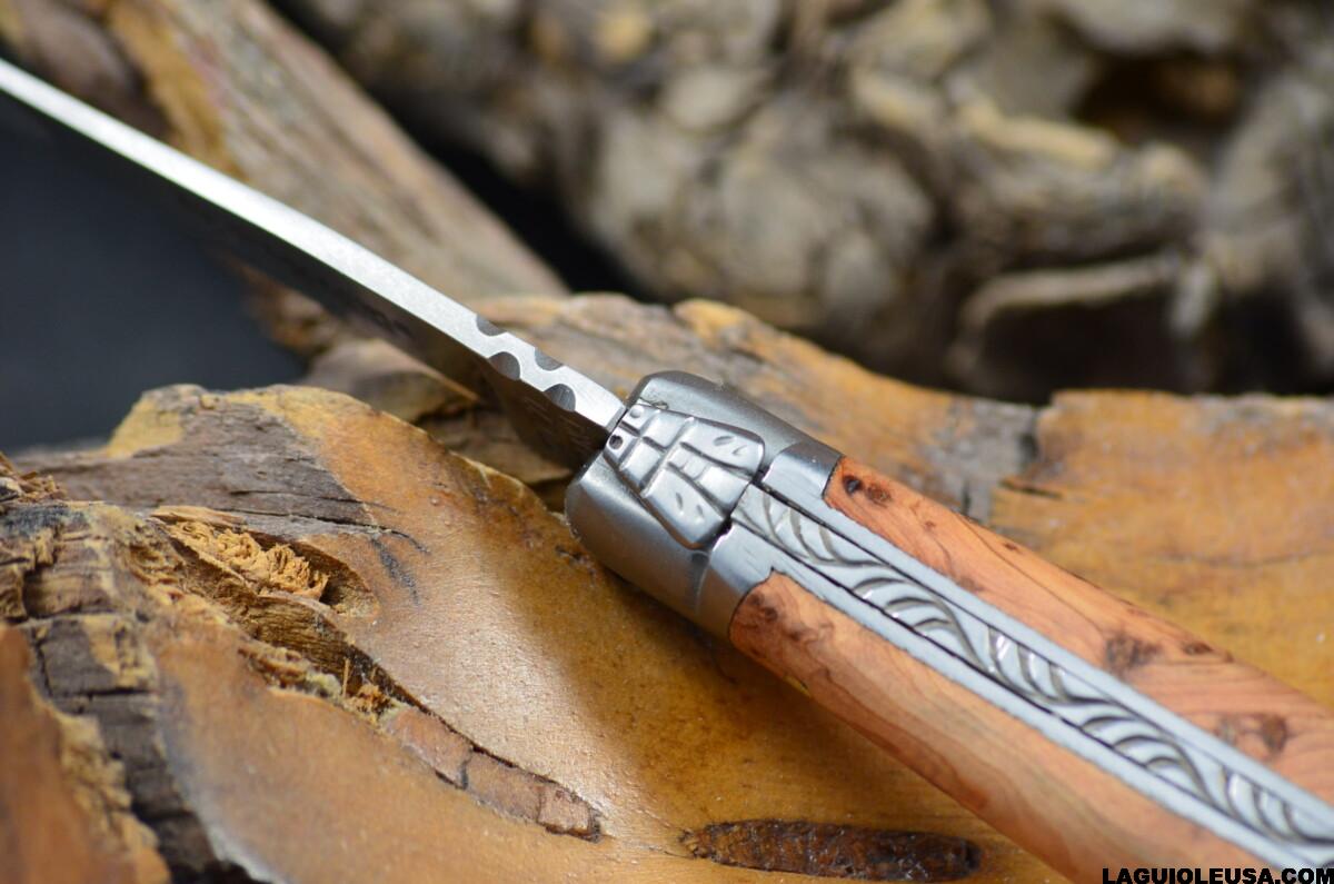 Juniper Wood Handle, Single-plate, Laguiole en Aubrac Folding knife - Image 4
