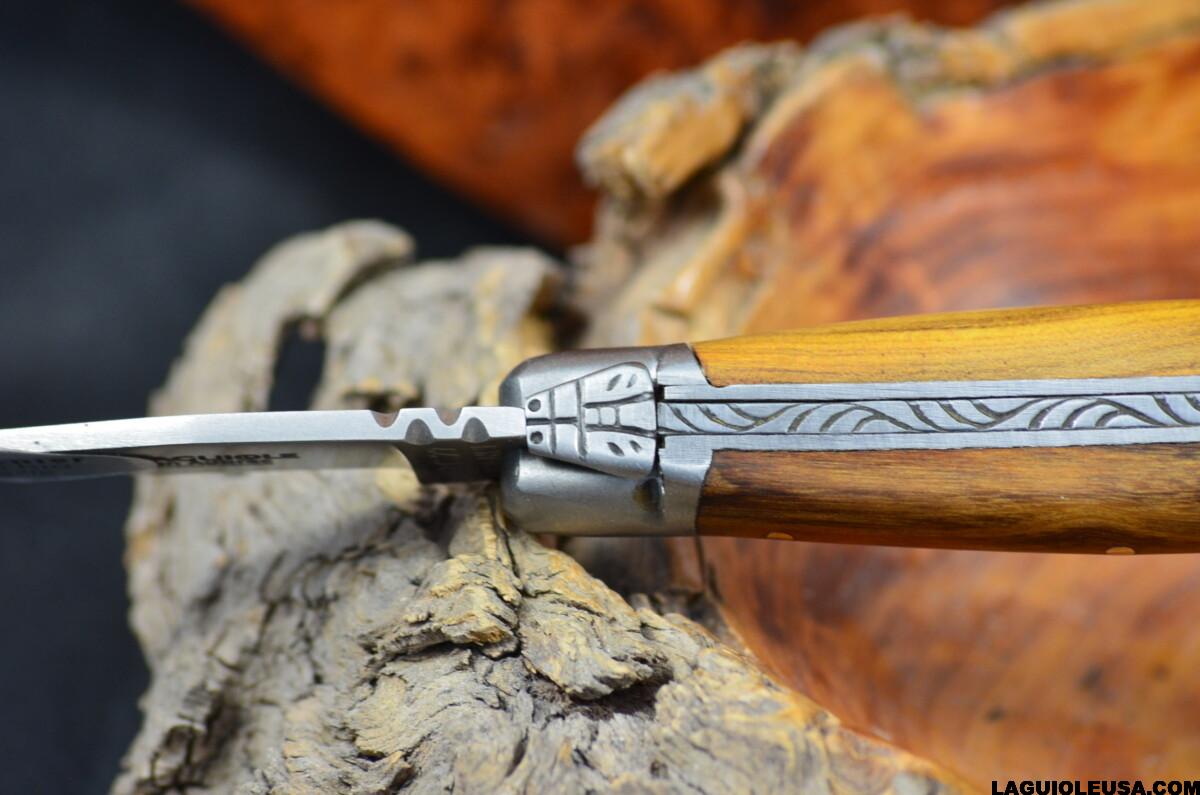 Pistachio Wood Handle, Single-plate, Laguiole en Aubrac Folding knife - Image 4